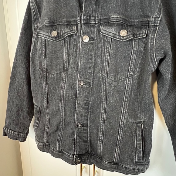 Art Class : Boy's Distressed Black Denim Jacket - Picture 4 of 7